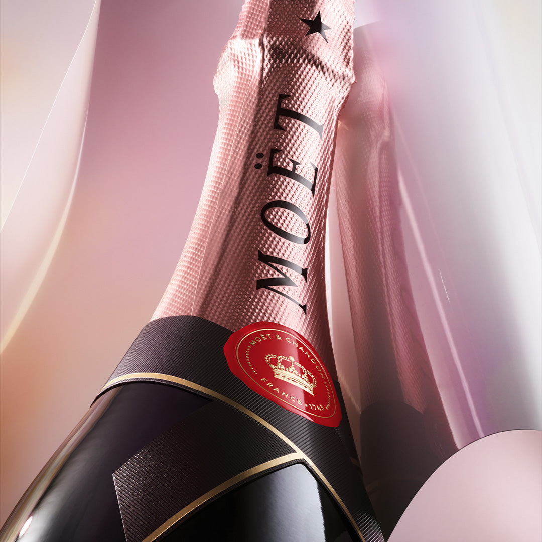 Personalize Moët & Chandon Rose Magnum with gold text – PremiumBottles