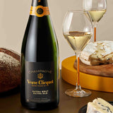 6 x Veuve Clicquot Extra Brut Extra Old No.4 NV 75 cl. (Cash purchase)